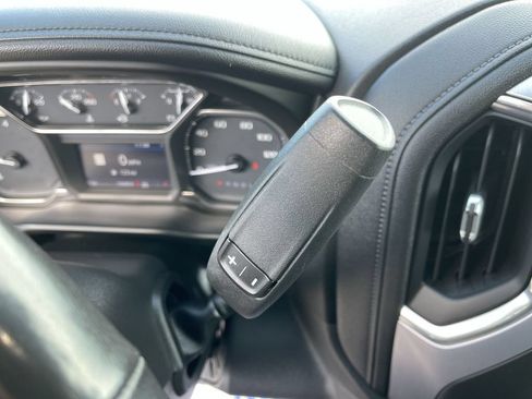 Used 2020 GMC Sierra 1500 SLT w/ SLT Premium Package AWD/4WD image 20