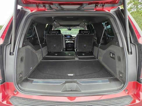 Certified 2024 Cadillac Escalade ESV Premium Luxury w/ Performance Package image 14