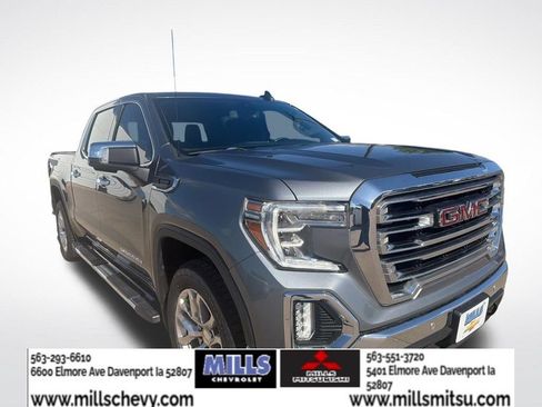 Used 2021 GMC Sierra 1500 SLT w/ SLT Premium Plus Package AWD/4WD image 3
