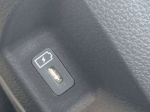 New 2026 Kia Carnival LXS image 23