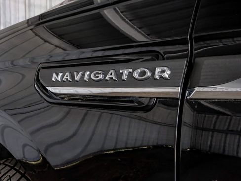 Used 2024 Lincoln Navigator Reserve image 53