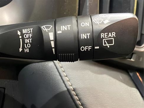 Used 2015 Toyota RAV4 XLE image 15