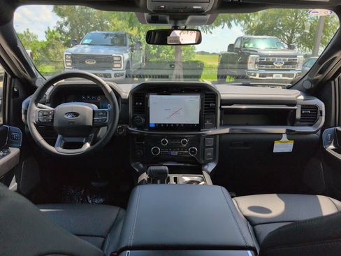New 2026 Ford F150 Lariat RWD image 8