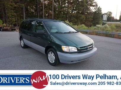 Used 2000 Toyota Sienna LE