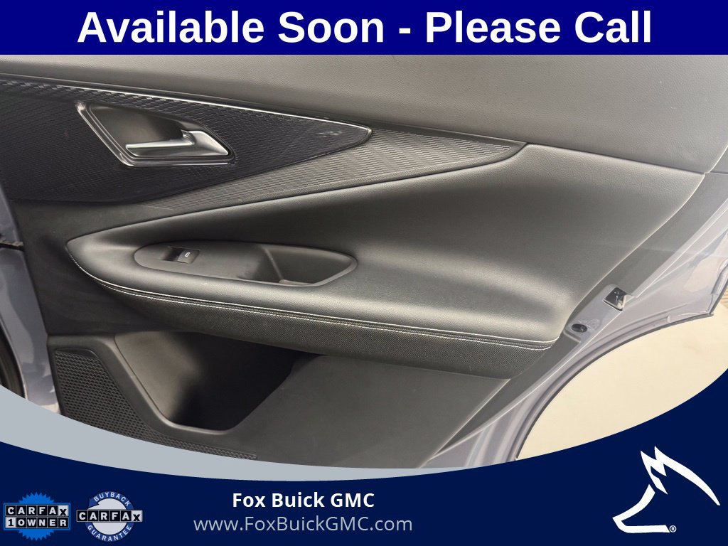 Used 2024 Chevrolet Blazer EV LT AWD/4WD image 31