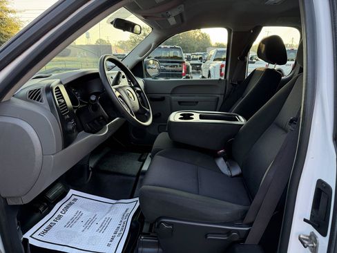 Used 2013 Chevrolet Silverado 1500 W/T RWD image 9