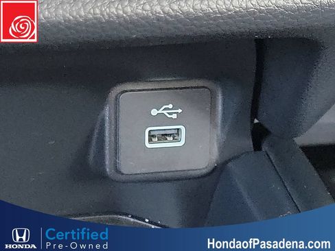 Certified 2024 Honda HR-V LX image 17