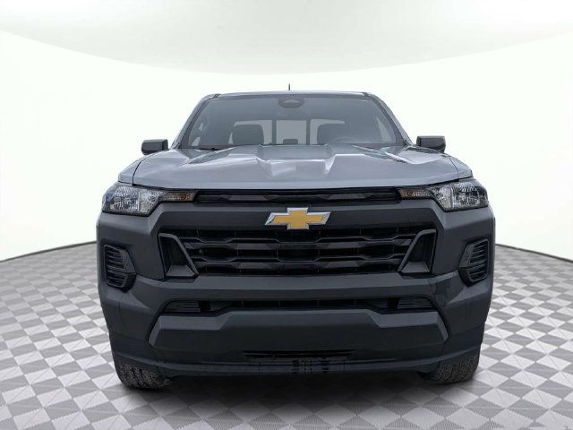 Used 2025 Chevrolet Colorado W/T w/ WT Custom Package RWD image 9