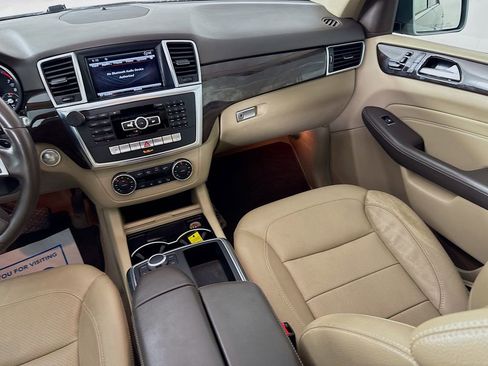 Used 2014 Mercedes-Benz ML 350 2WD image 28