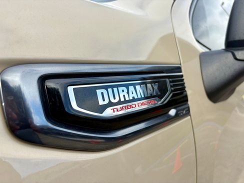 Used 2022 GMC Sierra 1500 AT4 w/ AT4 Premium Package AWD/4WD image 13
