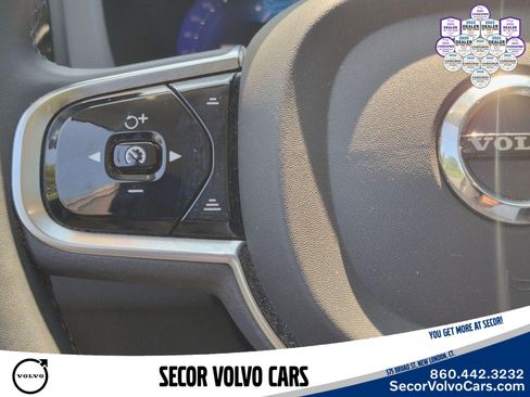 Used 2024 Volvo XC60 T8 Plus w/ Climate Package AWD/4WD image 20