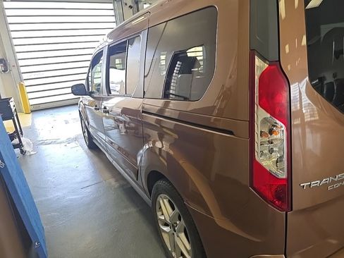 Used 2014 Ford Transit Connect XLT image 3