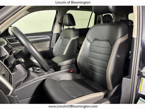 Used 2023 Volkswagen Atlas SEL Premium AWD/4WD image 17