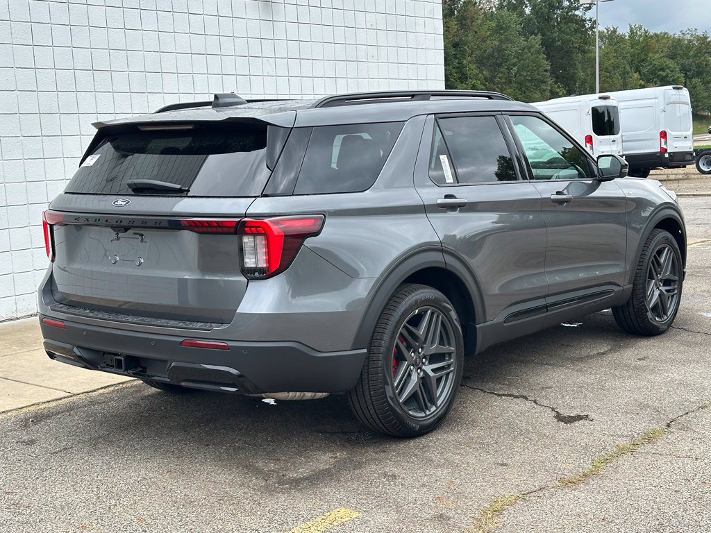New 2027 Ford Explorer ST-Line w/ Premium Package AWD/4WD image 34