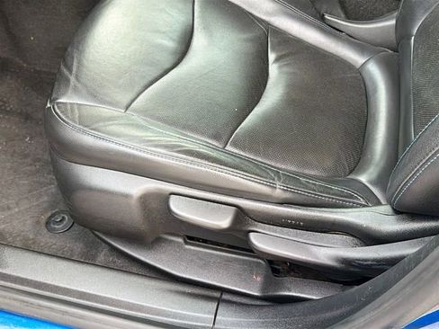 Used 2017 Chevrolet Volt Premier w/ Driver Confidence II Package image 20