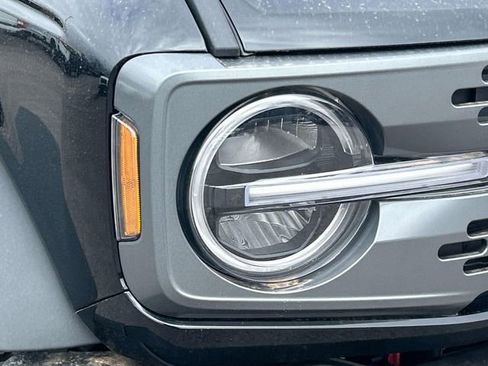 New 2026 Ford Bronco Badlands image 9