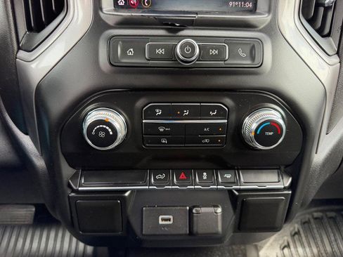 Used 2020 GMC Sierra 1500 2WD Double Cab w/ Fleet Convenience Package image 14