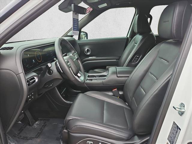 Certified 2026 Hyundai Palisade Calligraphy FWD image 16