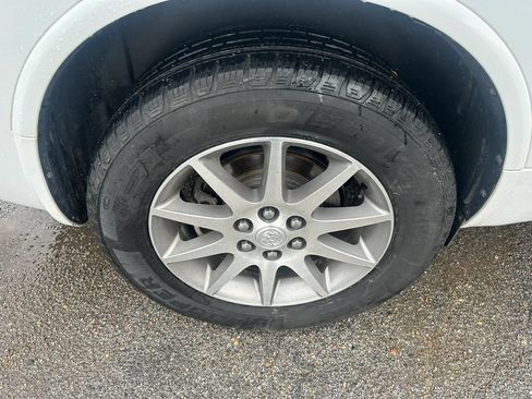 Used 2017 Buick Enclave Leather AWD/4WD image 27