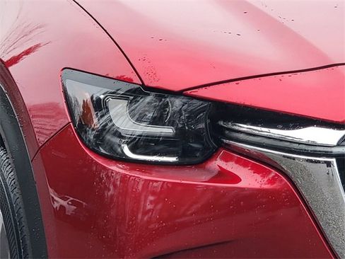 Used 2024 MAZDA CX-90 3.3 Turbo w/ Preferred Package image 16