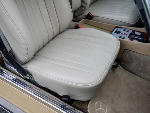 Used 1988 Mercedes-Benz 560 SL image 59