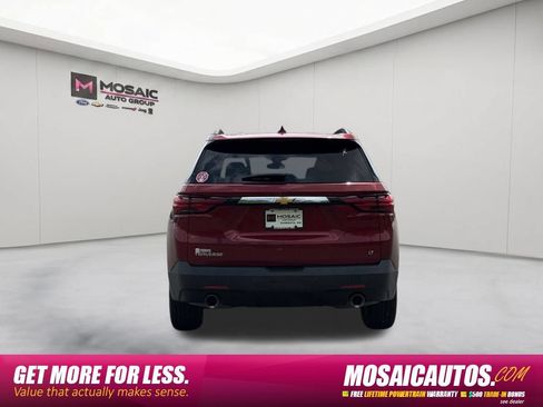 Used 2023 Chevrolet Traverse LT FWD image 6
