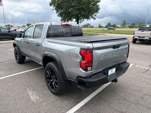 Used 2024 Chevrolet Colorado Trail Boss w/ Advanced Trailering Package AWD/4WD image 5