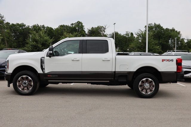 Used 2024 Ford F350 King Ranch AWD/4WD image 4