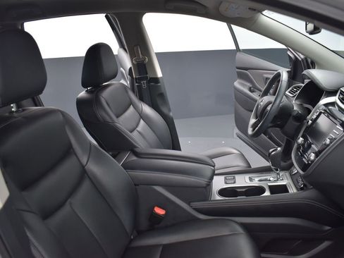 Used 2024 Nissan Murano SV w/ SV Midnight Edition Package image 8