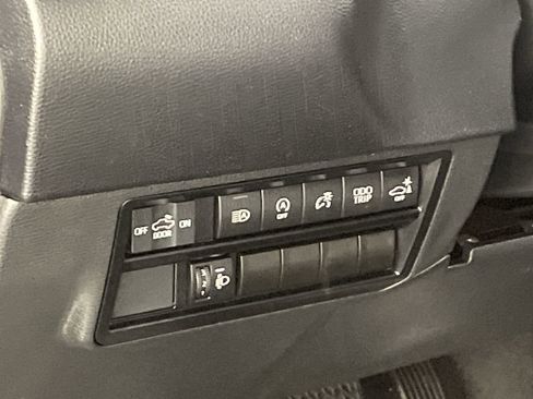 Used 2024 Toyota Tundra SR5 image 12