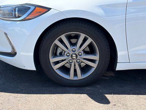 Used 2017 Hyundai Elantra Value Edition image 6
