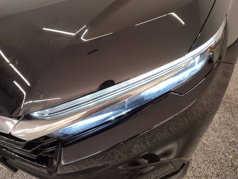 Used 2023 Honda CR-V EX-L image 10