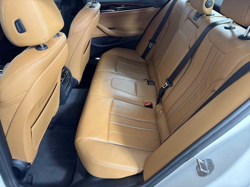 Used 2018 BMW 530i image 19