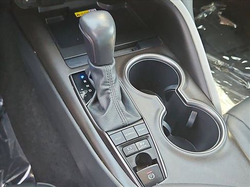 Used 2023 Toyota Camry SE w/ Audio Upgrade Package FWD image 14