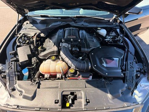 Used 2021 Ford Mustang GT Premium w/ GT Performance Package RWD image 11