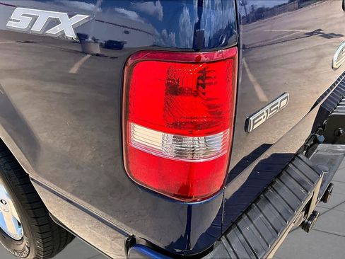 Used 2007 Ford F150 XLT RWD image 25
