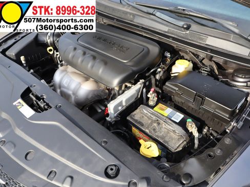 Used 2016 Chrysler 200 LX image 19