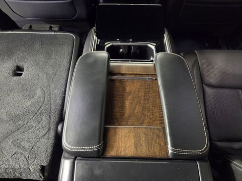 Certified 2024 Jeep Grand Wagoneer L Base image 27