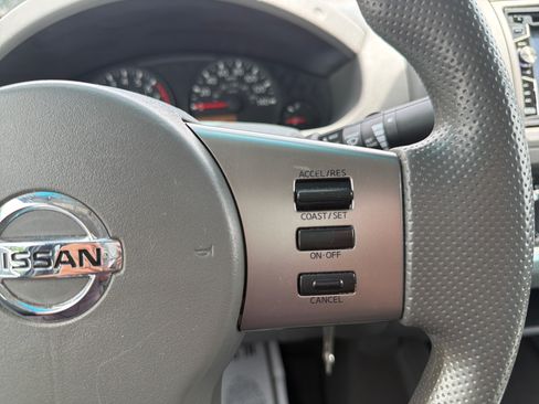Used 2006 Nissan Frontier XE w/ (G01) XE Preferred Pkg RWD image 24