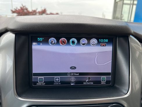 Used 2018 Chevrolet Suburban LT AWD/4WD image 29