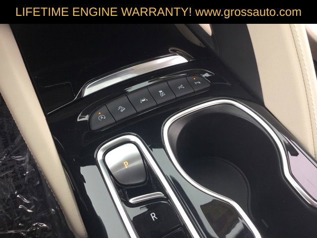 Used 2023 Buick Envision Avenir AWD/4WD image 21