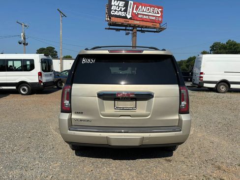 Used 2016 GMC Yukon Denali w/ Open Road Package AWD/4WD image 3