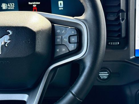 Used 2025 Ford Bronco Big Bend image 18