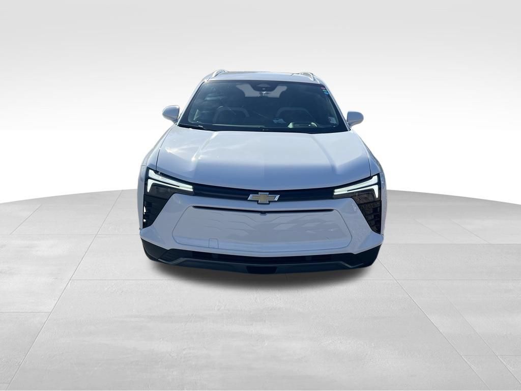 Used 2024 Chevrolet Blazer EV LT AWD/4WD image 10