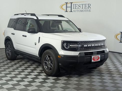 Used 2025 Ford Bronco Sport Big Bend AWD/4WD image 2