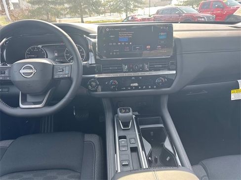 New 2026 Nissan Pathfinder SV image 21