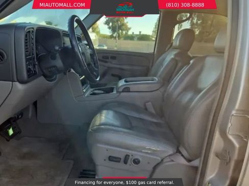 Used 2005 Chevrolet Tahoe Z71 w/ Preferred Equipment Group image 9