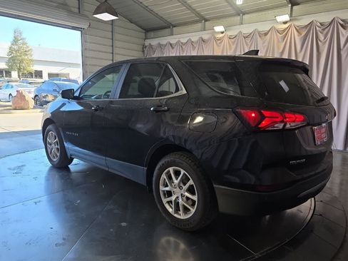 Used 2024 Chevrolet Equinox LT AWD/4WD image 7