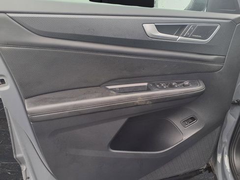 Used 2024 Volkswagen Atlas Cross Sport SEL Premium R-Line image 56