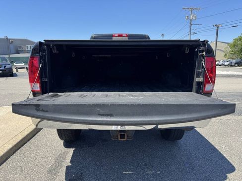 Used 2016 RAM 2500 SLT w/ Snow Chief Group AWD/4WD image 9